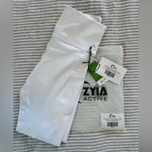 NWT Zyia Active White Viper Pocket Light n Tight Hi-Rise 7/8 24” leggings